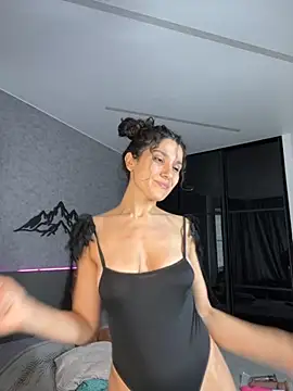  CurlySue  online show from 09/30/25, 10:32