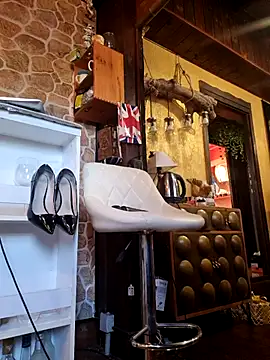 Luna-77 online show from 11/09/25, 08:40