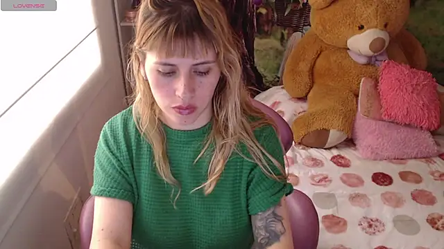 thamarajane online show from 04/23/26, 07:48