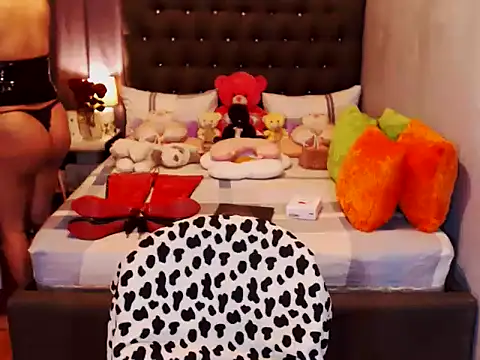 UnMarriedwifeTSX online show from 01/11/26, 12:17