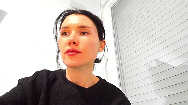 Cameron diazz online show from 12/03/25, 09:14