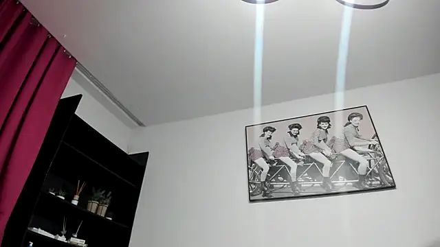 Cameron diazz online show from 09/19/25, 10:36