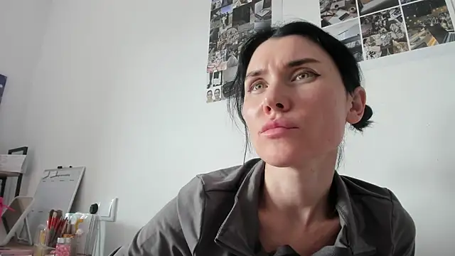 Cameron diazz online show from 02/11/26, 01:55