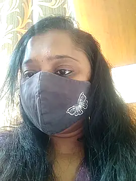 sexynayan23 online show from 12/18/25, 05:01