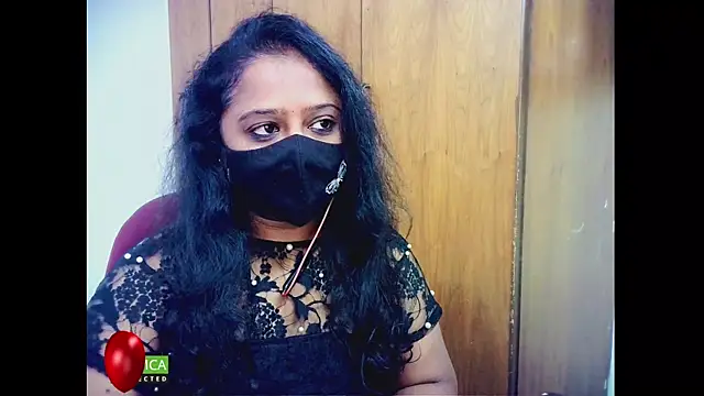 sexynayan23 online show from 09/26/25, 05:31