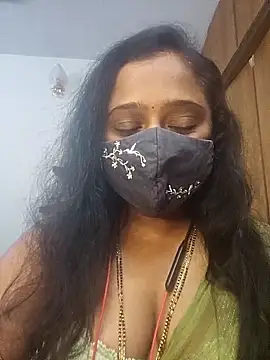 sexynayan23 online show from 03/05/25, 04:13