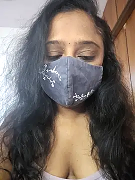 sexynayan23 online show from 11/06/25, 04:49