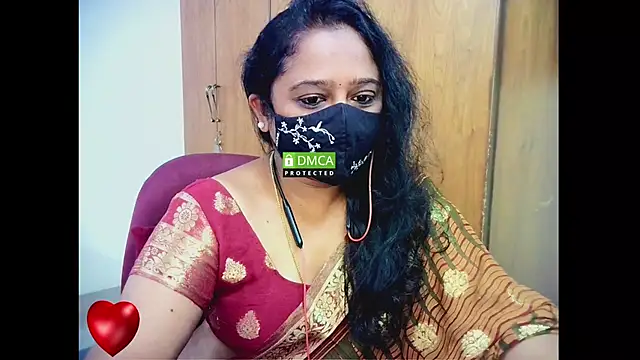 sexynayan23 online show from 10/22/25, 05:07