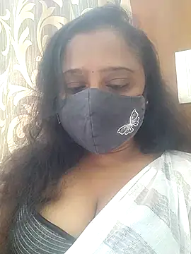 sexynayan23 online show from 12/17/25, 11:59