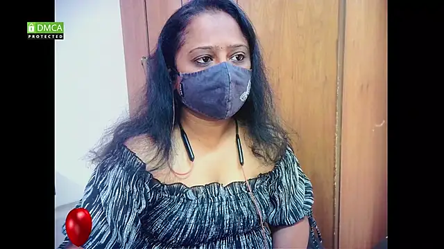 sexynayan23 online show from 02/10/26, 05:17