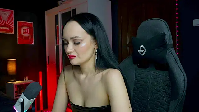 QueenAliss online show from 01/08/26, 10:21