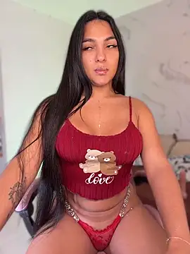 Snapshot of isabella1sexy chatting on 05/24/26, 10:20 isabella1sexy online show from 05/24/26, 10:20