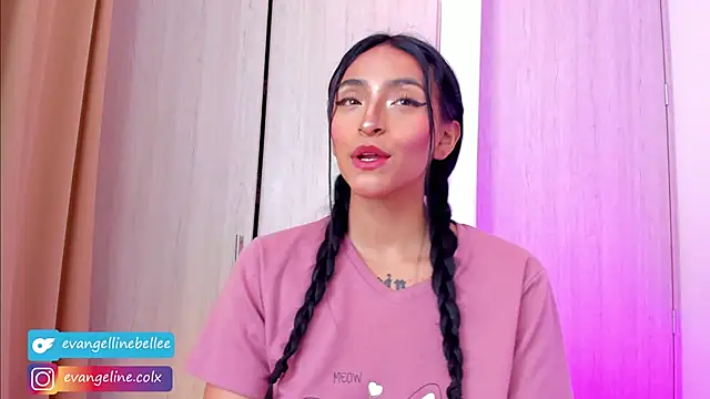 Evangeline Belle online show from 12/17/25, 11:15