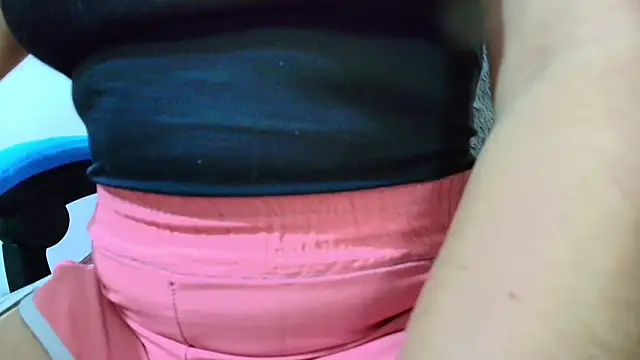 klylls squirt  online show from 02/16/26, 07:45