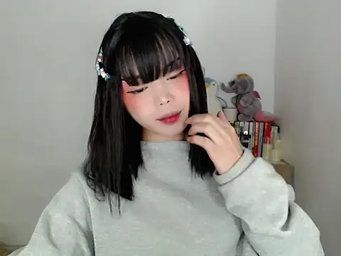 Snapshot of SweetCheska19 chatting on 05/09/26, 01:14 SweetCheska19 online show from 05/09/26, 01:14