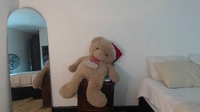 ValienteGirl  online show from 03/04/26, 02:52