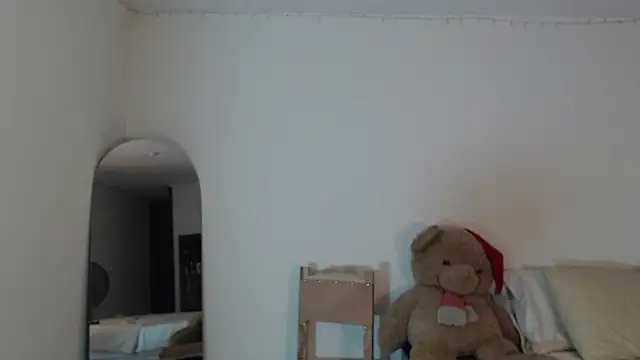 ValienteGirl  online show from 02/28/26, 02:22