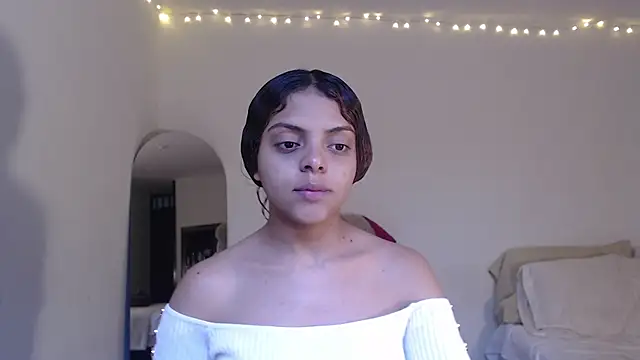 ValienteGirl  online show from 03/01/26, 09:59