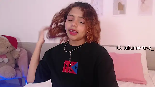 Snapshot of ValienteGirl_ chatting on 03/02/25, 04:28 ValienteGirl online show from 03/02/25, 04:28