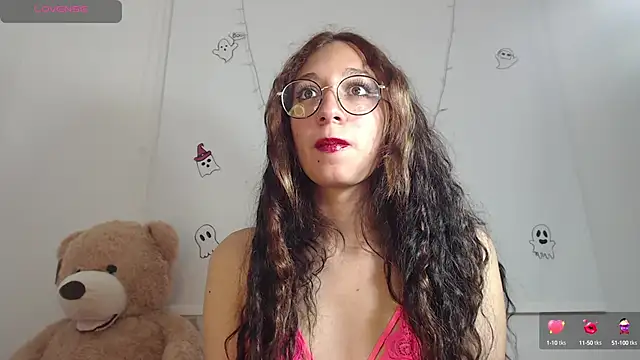 Snapshot of Aby_Lov3 chatting on 02/19/25, 04:23 Aby Lov3 online show from 02/19/25, 04:23