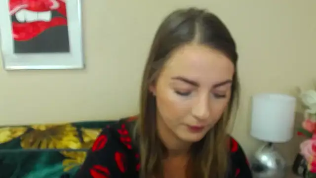 Snapshot of NatalieSexy chatting on 10/03/25, 06:15 NatalieSexy online show from 10/03/25, 06:15