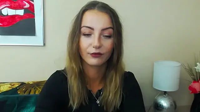 Snapshot of NatalieSexy chatting on 09/18/25, 06:16 NatalieSexy online show from 09/18/25, 06:16