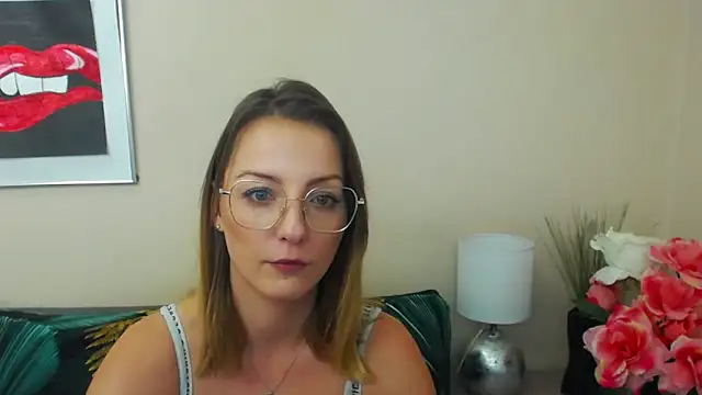 Snapshot of NatalieSexy chatting on 03/19/25, 10:11 NatalieSexy online show from 03/19/25, 10:11