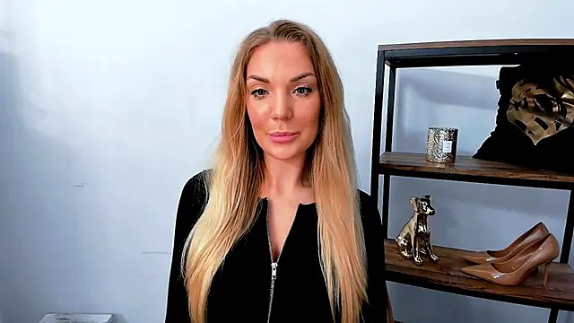 Snapshot of AulloraHoney chatting on 04/01/26, 05:20 AulloraHoney online show from 04/01/26, 05:20