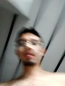 tiben11 online show from 10/18/25, 04:36