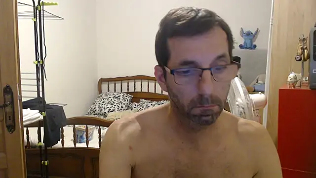 Snapshot of steph19x5 chatting on 10/22/25, 06:29 steph19x5 online show from 10/22/25, 06:29