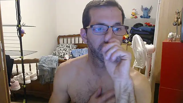 Snapshot of steph19x5 chatting on 10/13/25, 06:31 steph19x5 online show from 10/13/25, 06:31