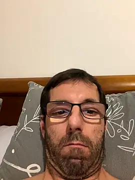 Snapshot of steph19x5 chatting on 11/27/25, 09:15 steph19x5 online show from 11/27/25, 09:15