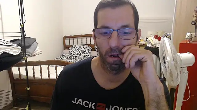 Snapshot of steph19x5 chatting on 09/27/25, 07:36 steph19x5 online show from 09/27/25, 07:36