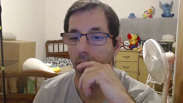 Snapshot of steph19x5 chatting on 12/02/25, 08:27 steph19x5 online show from 12/02/25, 08:27