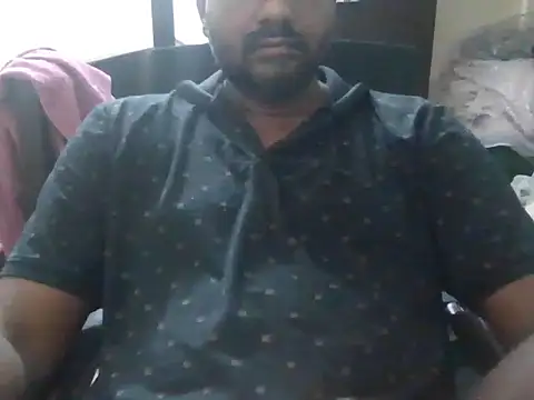 Snapshot of rajkumar147 chatting on 07/31/26, 08:39 rajkumar147 online show from 07/31/26, 08:39