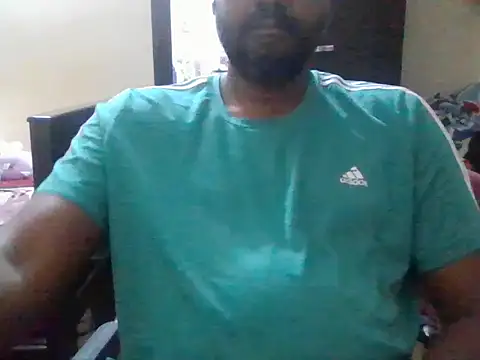 Snapshot of rajkumar147 chatting on 06/25/26, 07:19 rajkumar147 online show from 06/25/26, 07:19