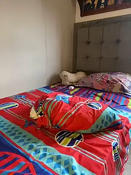 Elena222  online show from 12/18/24, 10:35