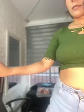 Little Amber6 online show from 02/26/25, 08:15