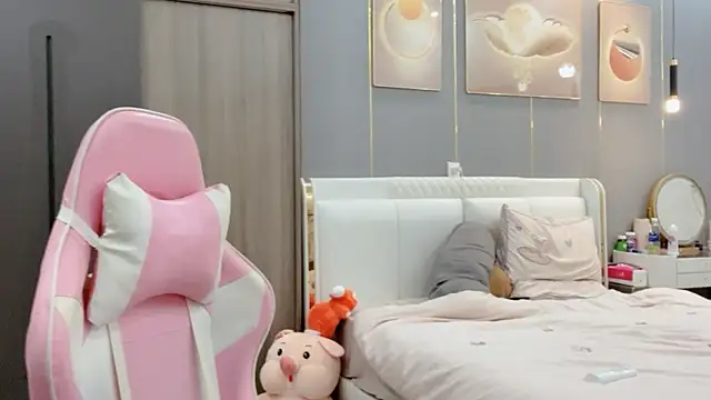 ANNA102 online show from 02/09/25, 07:37