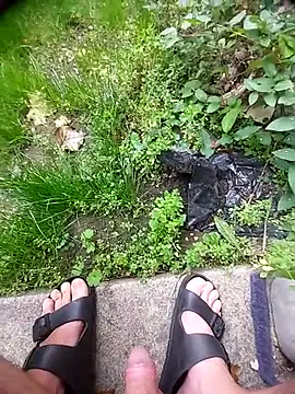 Snapshot of dady-arvey chatting on 10/21/25, 12:04 dady-arvey online show from 10/21/25, 12:04