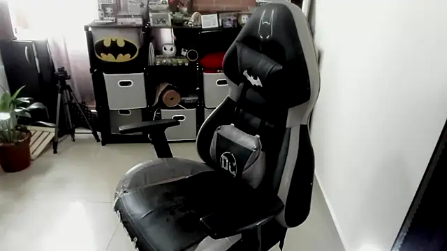 aika-dreams online show from 04/07/26, 02:19