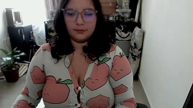 aika-dreams online show from 04/04/26, 02:01