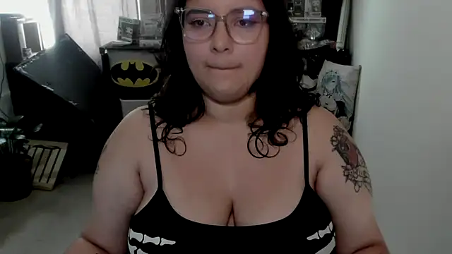 Snapshot of aika-dreams chatting on 02/24/26, 01:01 aika-dreams online show from 02/24/26, 01:01