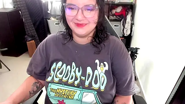 Snapshot of aika-dreams chatting on 11/01/25, 01:16 aika-dreams online show from 11/01/25, 01:16