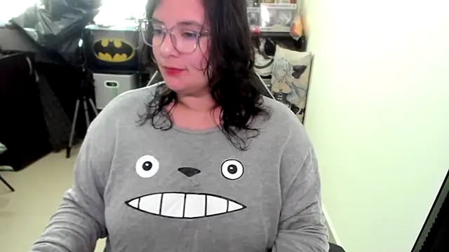 Snapshot of aika-dreams chatting on 12/16/25, 01:48 aika-dreams online show from 12/16/25, 01:48