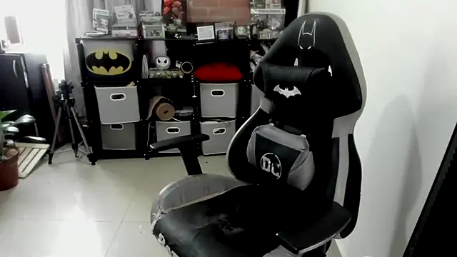 aika-dreams online show from 03/18/26, 01:46