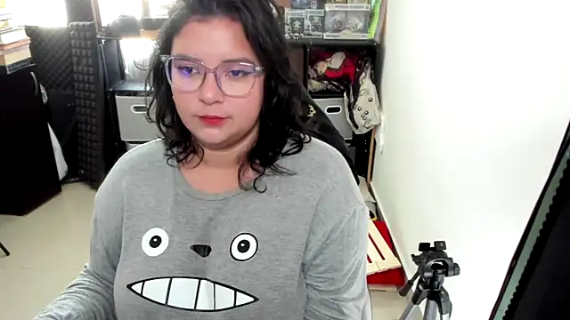 Snapshot of aika-dreams chatting on 10/22/25, 12:59 aika-dreams online show from 10/22/25, 12:59