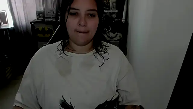 aika-dreams online show from 04/14/26, 01:49