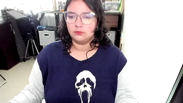 Snapshot of aika-dreams chatting on 11/07/25, 12:53 aika-dreams online show from 11/07/25, 12:53