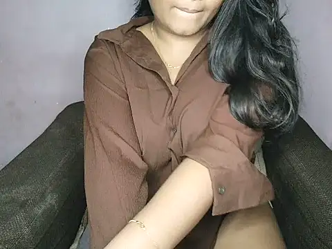 Puneripiya01 online show from 06/05/26, 08:03